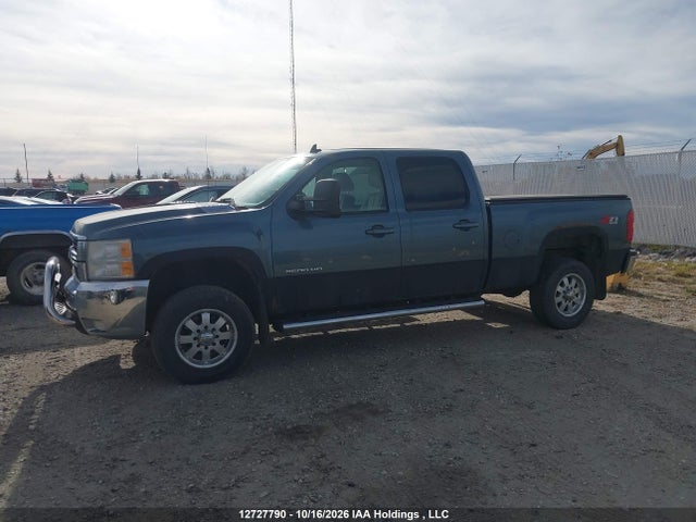 12727790 :رقم المزاد ، 1GC4KYB60AF124635 vin ، 2010 Chevrolet Silverado K2500 Heavy Duty Ltz مزاد بيع