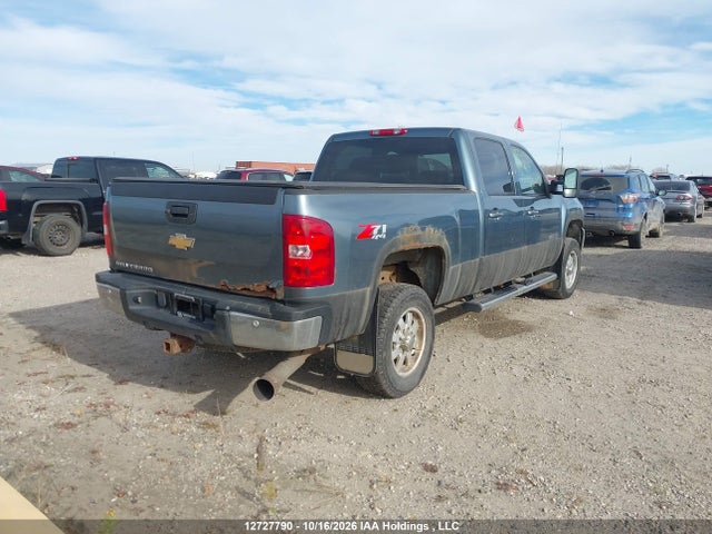 12727790 :رقم المزاد ، 1GC4KYB60AF124635 vin ، 2010 Chevrolet Silverado K2500 Heavy Duty Ltz مزاد بيع