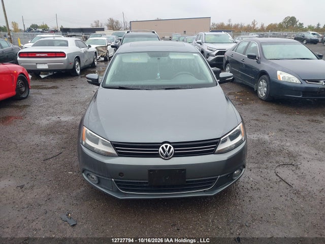 2013 Volkswagen Jetta 2.0 Tdi Comfortline მანქანა იყიდება აუქციონზე, vin: 3VWDL7AJ1DM252123, აუქციონის ნომერი: 12727794