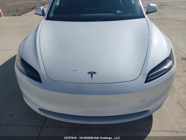 Tesla MODEL 3 2024 LRW3E7FA7RC089985 Image 10
