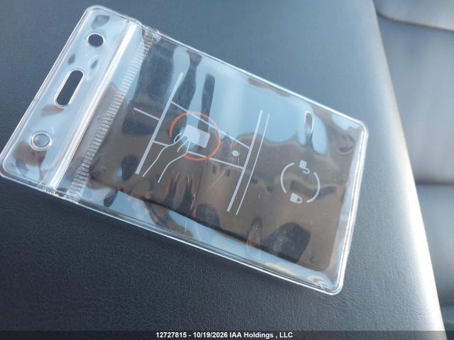 Tesla MODEL 3 2024 LRW3E7FA7RC089985 Image 11
