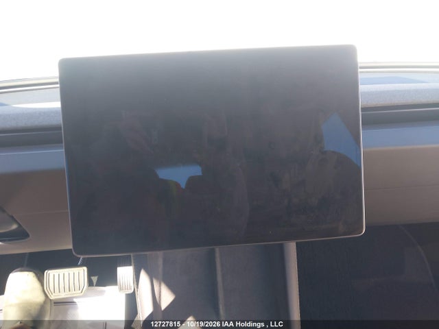 Tesla MODEL 3 2024 LRW3E7FA7RC089985 Image 15