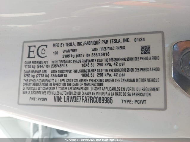 Tesla MODEL 3 2024 LRW3E7FA7RC089985 Image 9