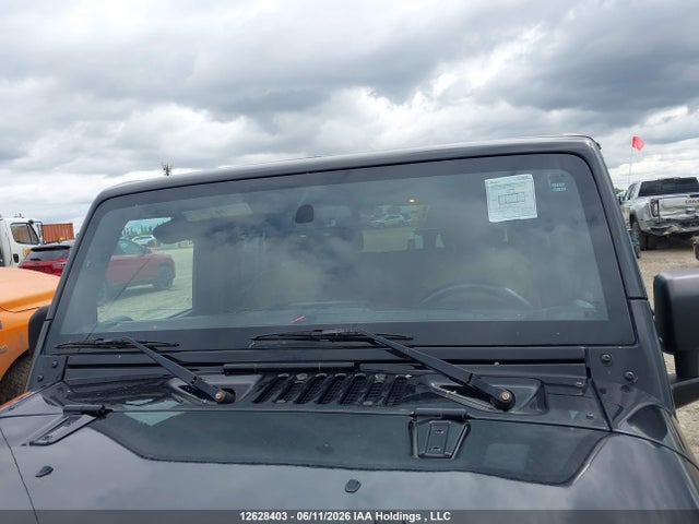 12628403 :رقم المزاد ، 1C4BJWEG8GL126047 vin ، 2016 Jeep Wrangler Unlimited Sahara مزاد بيع
