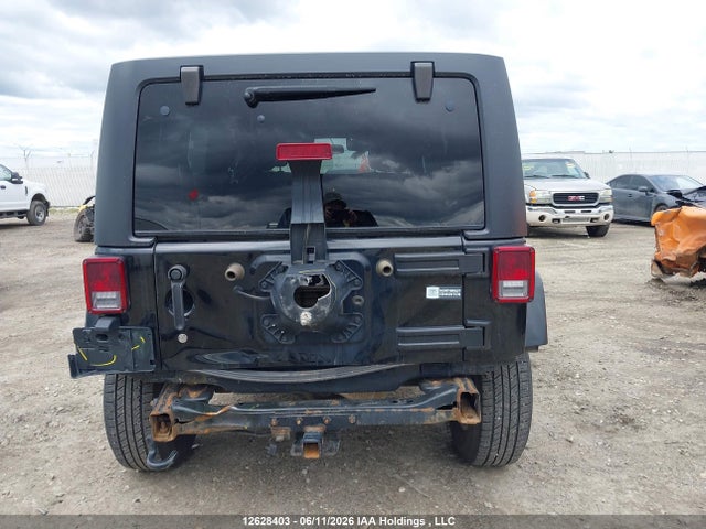 12628403 :رقم المزاد ، 1C4BJWEG8GL126047 vin ، 2016 Jeep Wrangler Unlimited Sahara مزاد بيع