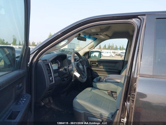 12684115 :رقم المزاد ، 3C6RR7KT8JG152013 vin ، 2018 Ram 1500 St مزاد بيع