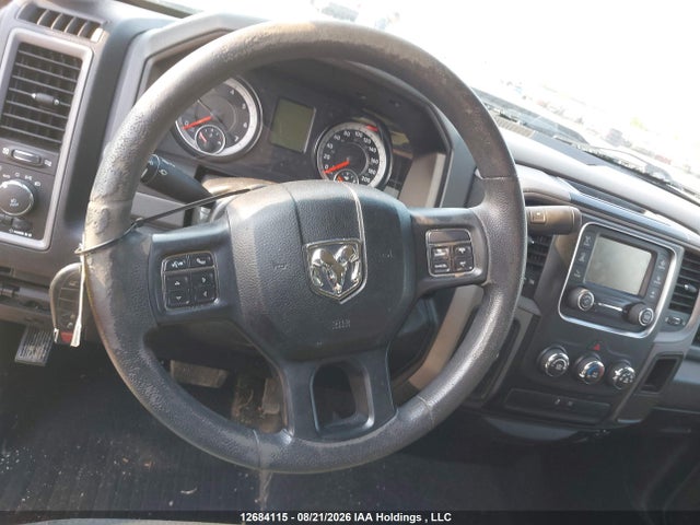 12684115 :رقم المزاد ، 3C6RR7KT8JG152013 vin ، 2018 Ram 1500 St مزاد بيع