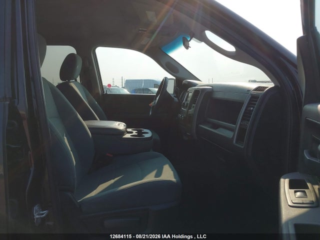 12684115 :رقم المزاد ، 3C6RR7KT8JG152013 vin ، 2018 Ram 1500 St مزاد بيع