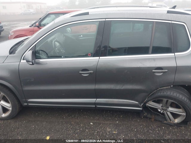 WVGJV7AX3FW070782 Volkswagen Tiguan Comfortline/highline/special Edition/trendline
