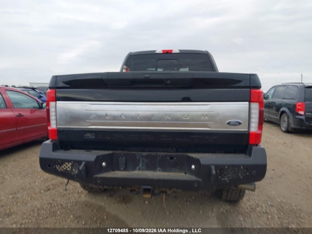 Ford F-350 Platinum 2018 1FT8W3BT3JEB01015 Image 16