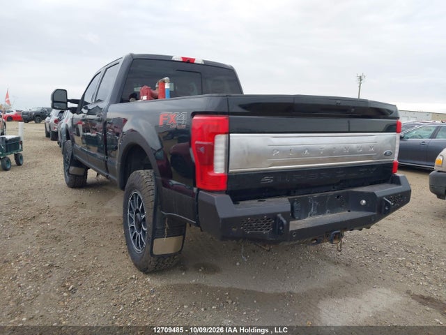 Ford F-350 Platinum 2018 1FT8W3BT3JEB01015 Image 3
