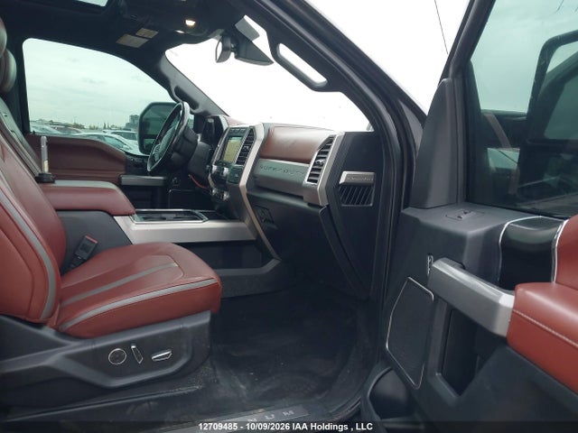 Ford F-350 Platinum 2018 1FT8W3BT3JEB01015 Image 5