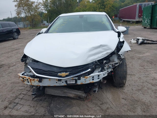 1G1BE5SM2J7136090 Chevrolet Cruze Lt Auto