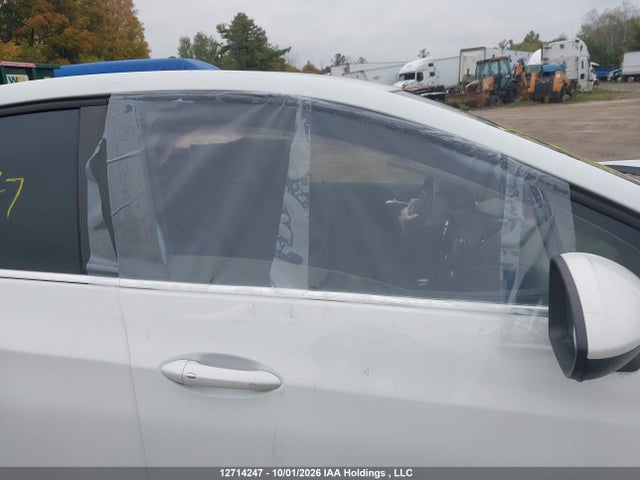 1G1BE5SM2J7136090 Chevrolet Cruze Lt Auto