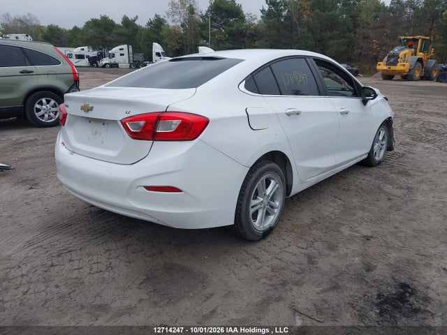 1G1BE5SM2J7136090 Chevrolet Cruze Lt Auto
