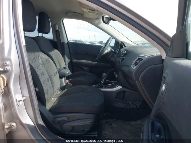 Jeep New Compass Sport 2017 3C4NJDAB5HT642335 Image 5