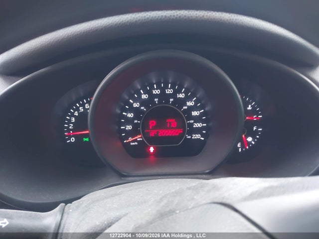 12722904 :رقم المزاد ، KNDJN2A20E7094638 vin ، 2014 Kia Soul Lx/lx+ مزاد بيع