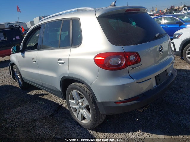 12727918 :رقم المزاد ، WVGBV7AX9AW501056 vin ، 2010 Volkswagen Tiguan 2.0 Tsi Comfortline/2.0 Tsi Highline/2.0 Tsi Trendline مزاد بيع