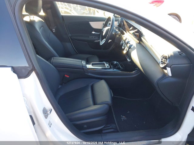 W1K5J4HB5TN570704 Mercedes-Benz CLA 250 4MATIC