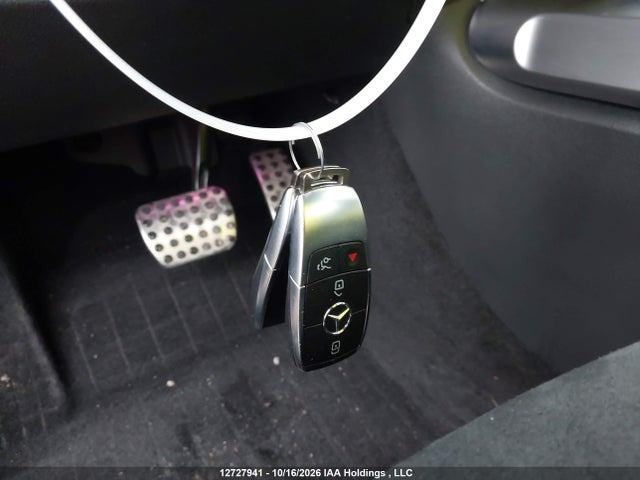 W1N4M4HB5PW331787 Mercedes-Benz Glb 250 4matic