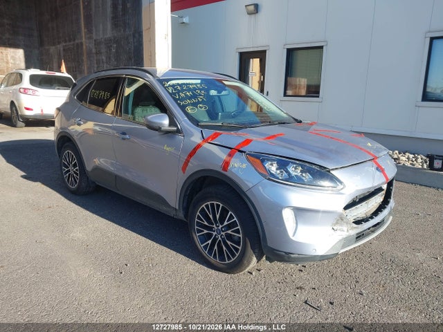 12727985 :رقم المزاد ، 1FMCU0LZ1NUA71182 vin ، 2022 Ford Escape Phev Titanium مزاد بيع