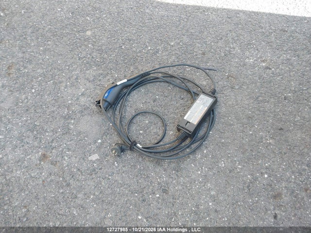 12727985 :رقم المزاد ، 1FMCU0LZ1NUA71182 vin ، 2022 Ford Escape Phev Titanium مزاد بيع