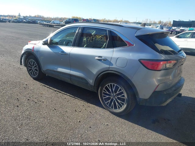 12727985 :رقم المزاد ، 1FMCU0LZ1NUA71182 vin ، 2022 Ford Escape Phev Titanium مزاد بيع