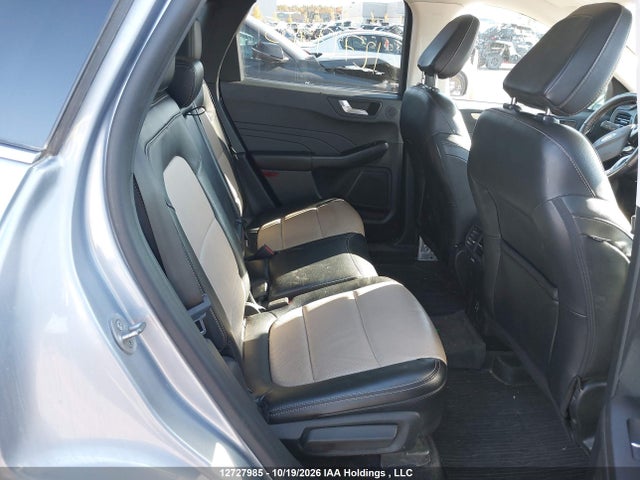 12727985 :رقم المزاد ، 1FMCU0LZ1NUA71182 vin ، 2022 Ford Escape Phev Titanium مزاد بيع