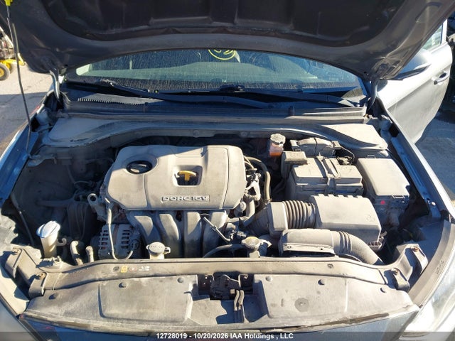 Hyundai ELANTRA GL 2017 KMHD84LF8HU114121 Image 10