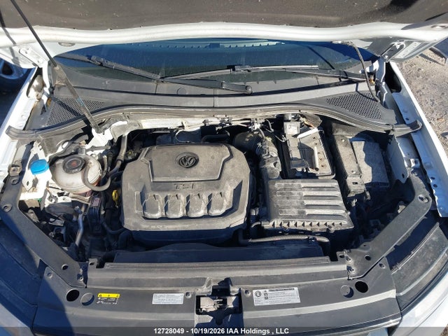 Продаж на аукціоні авто 2018 Volkswagen Tiguan Trendline, vin: 3VV1B7AX3JM158836, номер лоту: 12728049