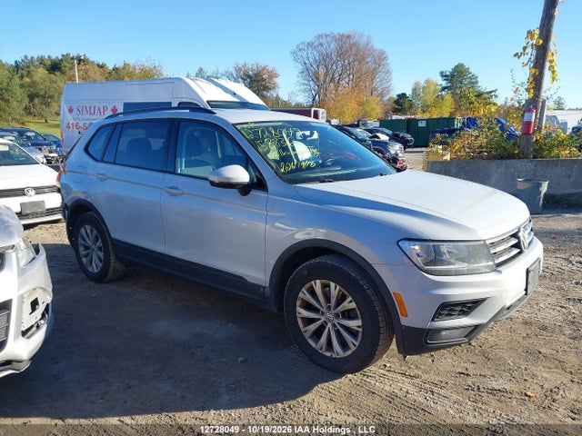Продаж на аукціоні авто 2018 Volkswagen Tiguan Trendline, vin: 3VV1B7AX3JM158836, номер лоту: 12728049