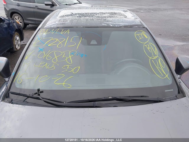 12728151 :رقم المزاد ، JTHCZ1D28K5016858 vin ، 2019 Lexus Is 350 مزاد بيع