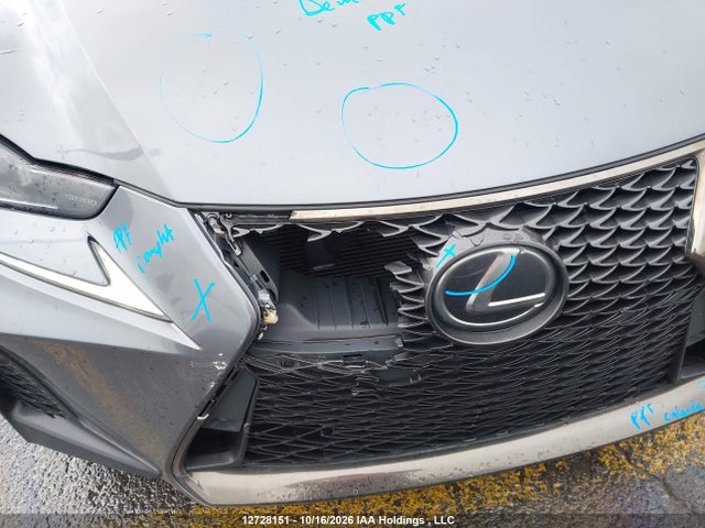 12728151 :رقم المزاد ، JTHCZ1D28K5016858 vin ، 2019 Lexus Is 350 مزاد بيع