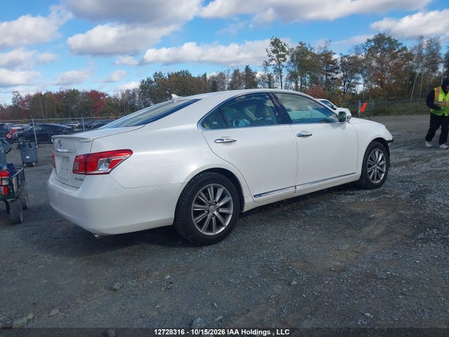 2011 Lexus Es 350 350 მანქანა იყიდება აუქციონზე, vin: JTHBK1EG5B2431390, აუქციონის ნომერი: 12728316