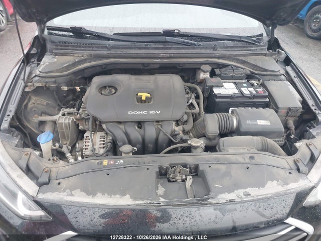 Hyundai ELANTRA GL 2018 KMHD84LF8JU569864 Image 10
