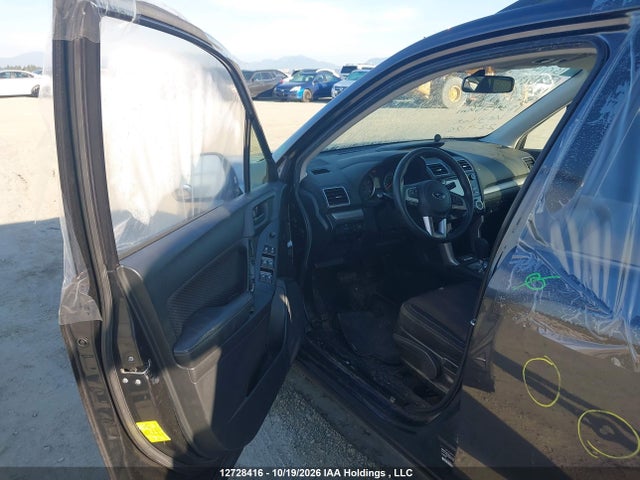 Продаж на аукціоні авто 2018 Subaru Forester 2.5i, vin: JF2SJEBC2JH477799, номер лоту: 12728416