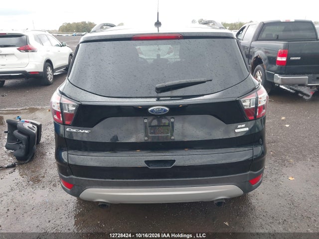 1FMCU0GD9JUA58995 Ford Escape