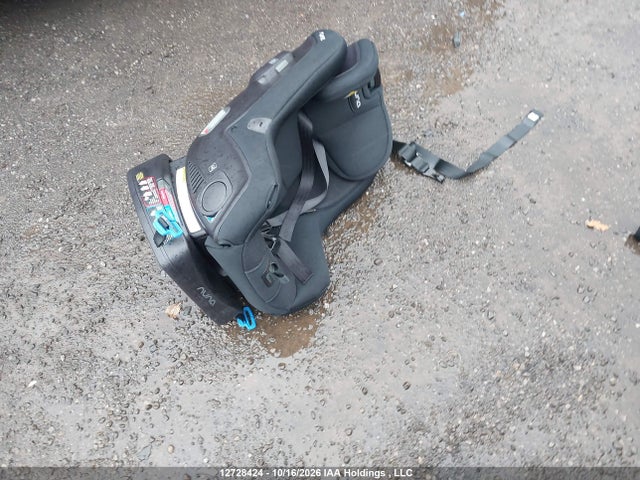 1FMCU0GD9JUA58995 Ford Escape