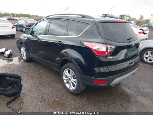 1FMCU0GD9JUA58995 Ford Escape