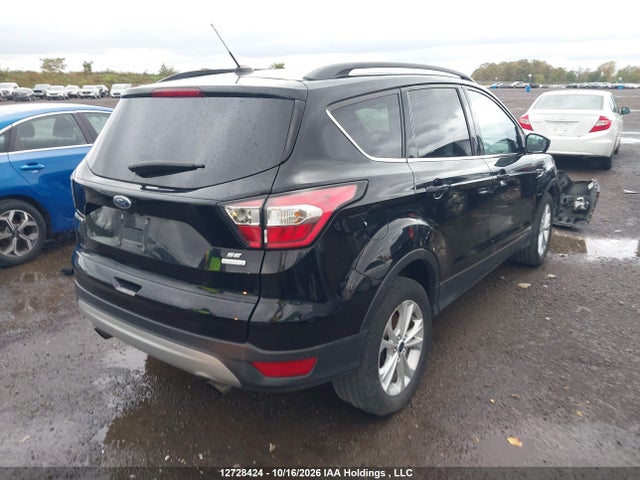 1FMCU0GD9JUA58995 Ford Escape