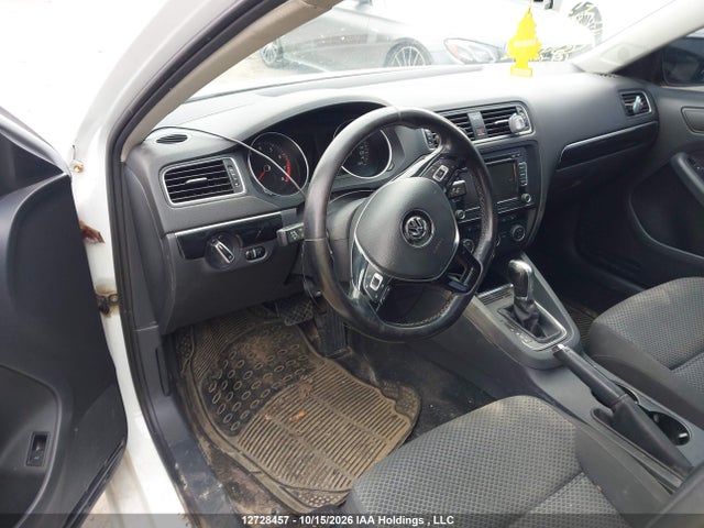 3VWD07AJ4FM308471 Volkswagen Jetta 1.8 Tsi Comfortline/1.8 Tsi Trendline+