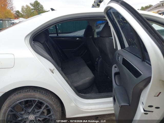 3VWD07AJ4FM308471 Volkswagen Jetta 1.8 Tsi Comfortline/1.8 Tsi Trendline+