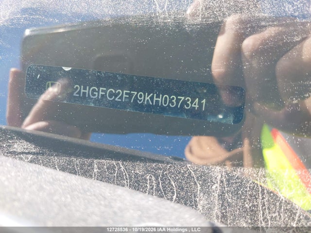 Honda CIVIC EX 2019 2HGFC2F79KH037341 Image 17