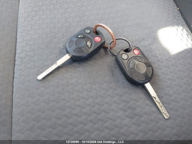 Ford ESCAPE SE 2017 1FMCU9G95HUA43209 Image 11