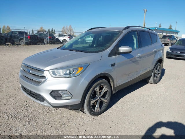 Ford ESCAPE SE 2017 1FMCU9G95HUA43209 Image 2