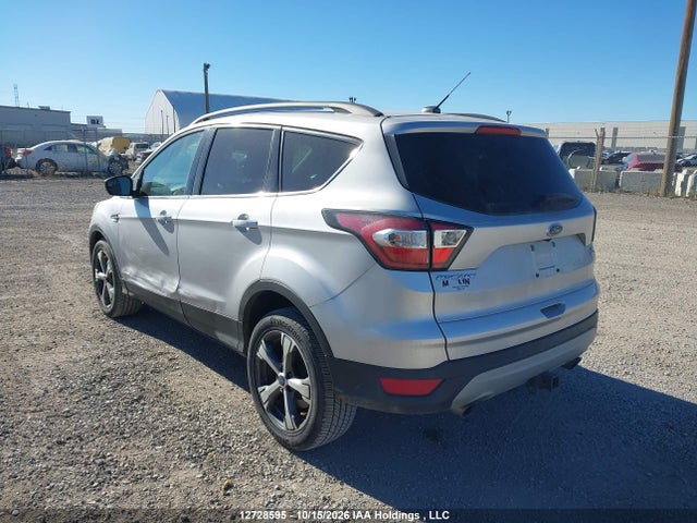 Ford ESCAPE SE 2017 1FMCU9G95HUA43209 Image 3