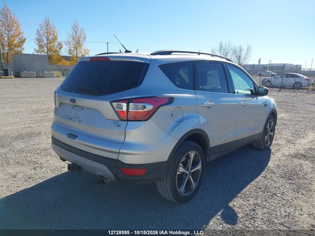 Ford ESCAPE SE 2017 1FMCU9G95HUA43209 Image 4