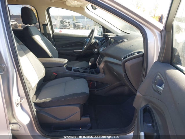 Ford ESCAPE SE 2017 1FMCU9G95HUA43209 Image 5