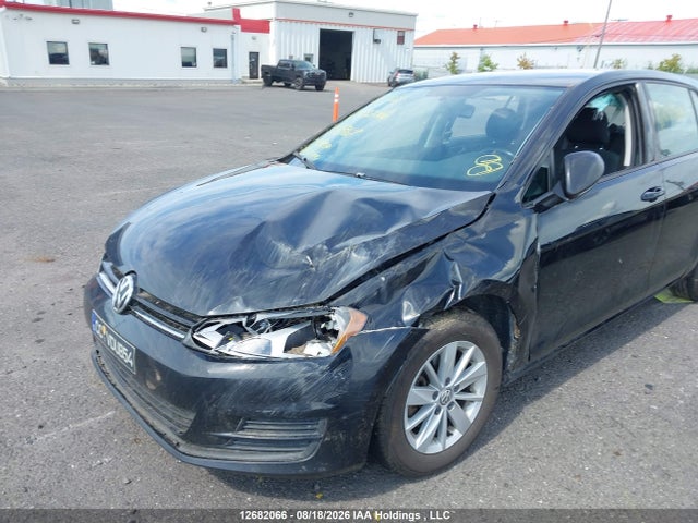 2016 Volkswagen Golf 1.8 Tsi Comfortline/1.8 Tsi Highline/1.8 Tsi Trendline მანქანა იყიდება აუქციონზე, vin: 3VW217AU0GM043967, აუქციონის ნომერი: 12682066