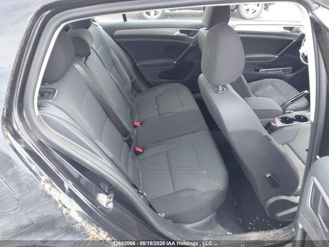 2016 Volkswagen Golf 1.8 Tsi Comfortline/1.8 Tsi Highline/1.8 Tsi Trendline მანქანა იყიდება აუქციონზე, vin: 3VW217AU0GM043967, აუქციონის ნომერი: 12682066